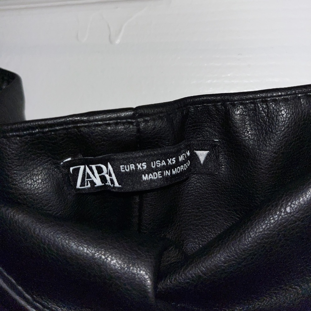 Zara Leather Tube Top - Picture 4 of 9